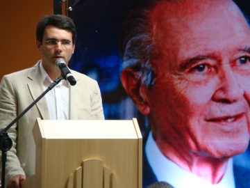 Prefeito F�bio Branco prestigiou o ato