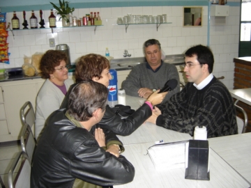 Prefeito Janir Branco, secretrio da Agricultura, Adinelson troca, locatrios e frequentadores do Mercado