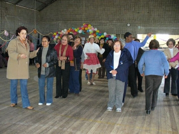 Festa junina dos grupos de idosos