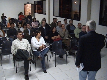 Juarez Torronteguy coordenando reunio da LDO 2007