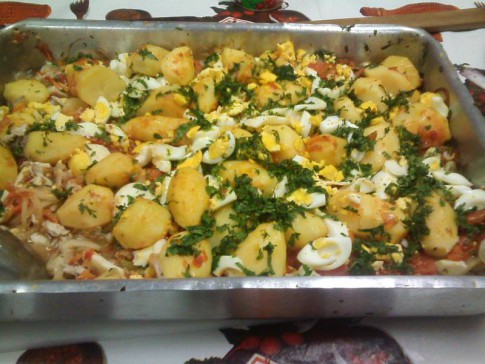 Filé de tainha com batatas ao forno – EMEF Manoel Martins Mano